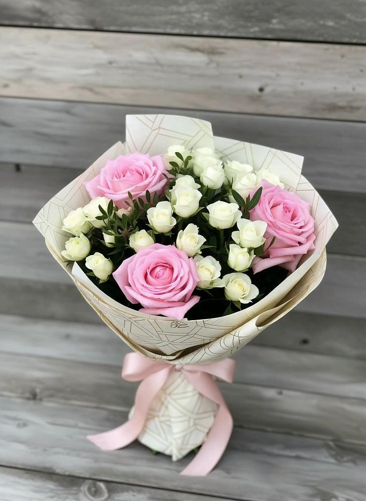Букет цветов из: Розы в Волоколамске