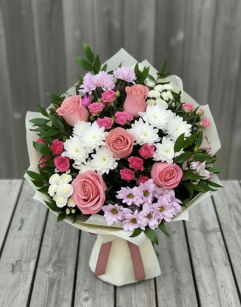 Букет цветов из: Альстромерии, Гвоздики, Розы и Хризантемы в Волоколамске