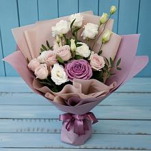 Букет цветов из:  Розы и Лизиантусы в Волоколамске