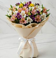 Букет цветов из:  Альстромерии в Волоколамске
