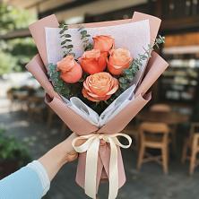 Букет цветов из:  Розы в Волоколамске