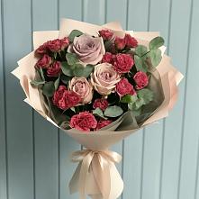 Букет цветов из:  Гвоздики и Розы #REPLACE_PRED# Волоколамске